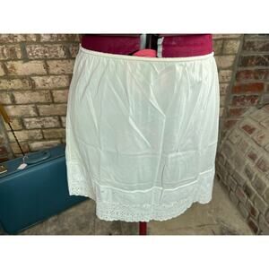 slip skirt eyelet lace white
